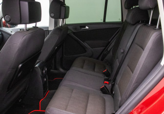 Подержанный автомобиль Volkswagen Tiguan 2012 года (11 фото)
