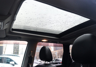 Подержанный автомобиль Nissan X-Trail 2010 года (13 фото)