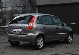 Подержанный автомобиль LADA (ВАЗ) Kalina Hatchback 2011 года (5 фото)