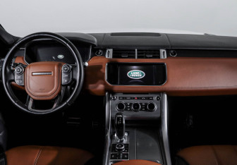 Подержанный автомобиль Land Rover Range Rover Sport 2013 года (12 фото)