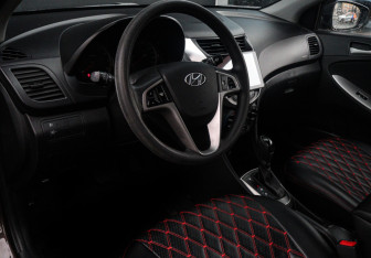 Подержанный автомобиль Hyundai Solaris Sedan 2015 года (11 фото)