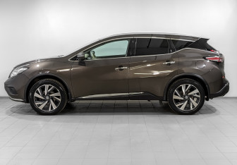 Подержанный автомобиль Nissan Murano Suv 2021 года (8 фото)