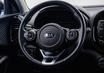 Подержанный автомобиль Kia Soul 2021 года (15 фото)