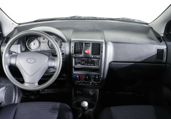 Подержанный автомобиль Hyundai Getz 2010 года (10 фото)