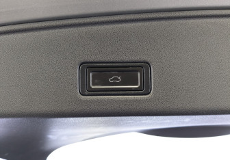 Подержанный автомобиль Omoda C5 2023 года (27 фото)