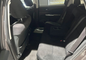 Подержанный автомобиль Honda CR-V 2013 года (17 фото)