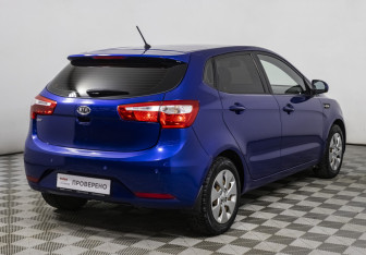 Подержанный автомобиль Kia Rio Hatchback 2012 года (5 фото)