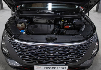 Подержанный автомобиль Omoda C5 2022 года (9 фото)