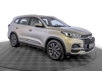 Подержанный автомобиль Chery Tiggo 8 2020 года (3 фото)