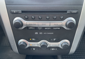 Подержанный автомобиль Nissan Murano Suv 2011 года (16 фото)