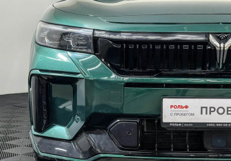 Подержанный автомобиль Voyah Free 2023 года (24 фото)