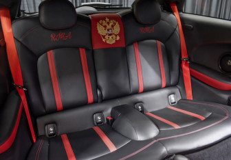 Подержанный автомобиль MINI Hatch 2021 года (13 фото)