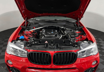 Подержанный автомобиль BMW X4 2016 года (10 фото)