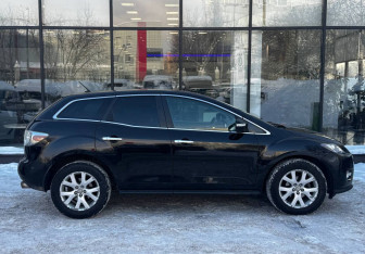 Подержанный автомобиль Mazda CX-7 2008 года (4 фото)