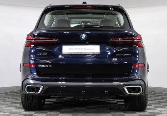 Новый BMW X5 2025 (4 фото)