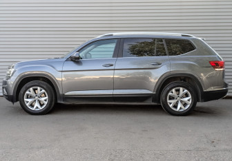 Подержанный автомобиль Volkswagen Teramont 2019 года (8 фото)