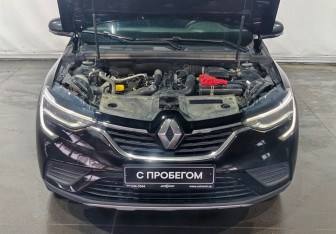 Подержанный автомобиль Renault Arkana 2019 года (9 фото)