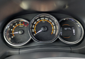 Подержанный автомобиль LADA (ВАЗ) Largus Wagon 2024 года (13 фото)