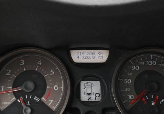 Подержанный автомобиль Renault Megane Wagon 2007 года (9 фото)