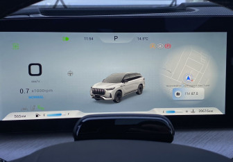 Подержанный автомобиль Jaecoo J8 2024 года (32 фото)