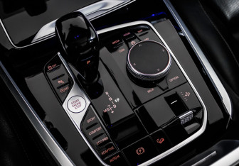 Подержанный автомобиль BMW X5 2019 года (26 фото)