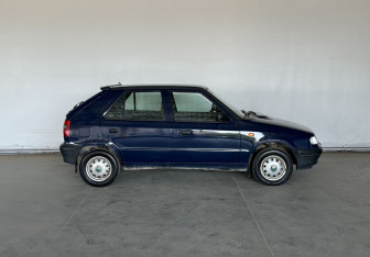 Подержанный автомобиль Skoda Felicia Hatchback 1997 года (4 фото)