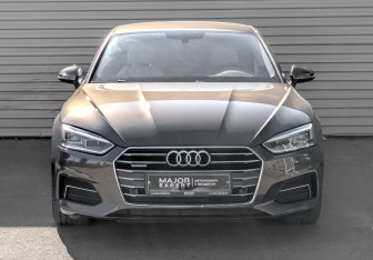 Подержанный автомобиль Audi A5 Coupe 2017 года (2 фото)