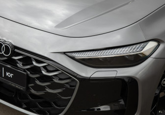 Подержанный автомобиль Audi A5 Liftback 2025 года (26 фото)