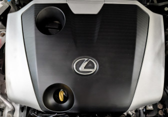 Подержанный автомобиль Lexus NX 2015 года (9 фото)