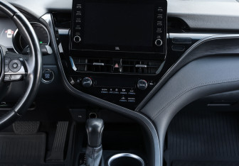 Подержанный автомобиль Toyota Camry Sedan 2021 года (20 фото)
