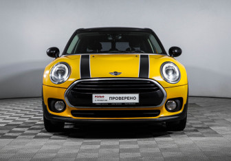 Подержанный автомобиль MINI Clubman Wagon 2016 года (2 фото)