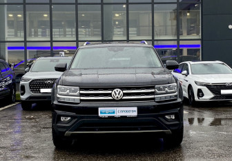 Подержанный автомобиль Volkswagen Teramont 2018 года (2 фото)