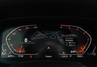 Подержанный автомобиль BMW X5 2019 года (14 фото)