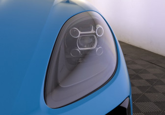 Подержанный автомобиль Porsche Macan 2021 года (17 фото)