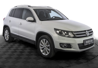 Подержанный автомобиль Volkswagen Tiguan 2015 года (3 фото)