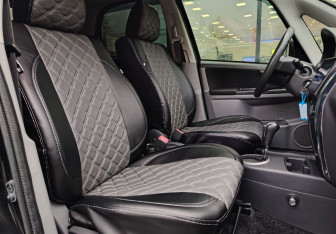 Подержанный автомобиль Suzuki SX4 Hatchback 2012 года (10 фото)