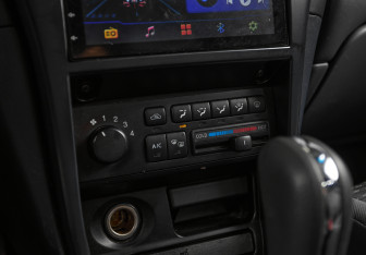 Подержанный автомобиль Nissan Almera Classic 2006 года (12 фото)
