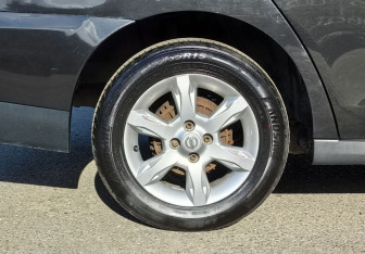 Подержанный автомобиль Nissan Almera Sedan 2014 года (10 фото)