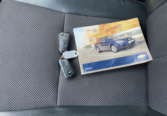 Подержанный автомобиль Chevrolet Epica 2010 года (15 фото)