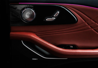 Подержанный автомобиль Exeed RX 2023 года (16 фото)