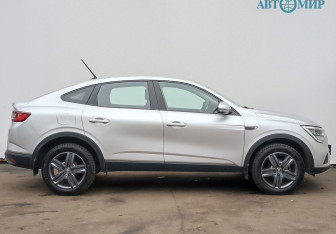 Подержанный автомобиль Renault Arkana 2021 года (4 фото)
