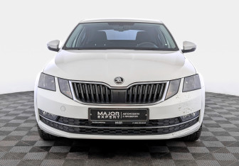 Подержанный автомобиль Skoda Octavia Liftback 2018 года (2 фото)
