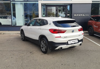Подержанный автомобиль BMW X2 2018 года (7 фото)