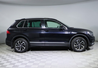 Подержанный автомобиль Volkswagen Tiguan 2018 года (4 фото)