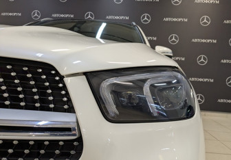 Подержанный автомобиль Mercedes-Benz GLE 2021 года (26 фото)