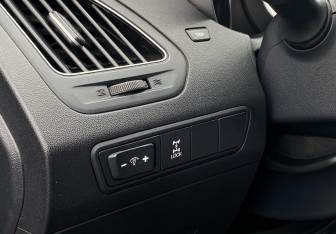 Подержанный автомобиль Hyundai ix35 2012 года (16 фото)