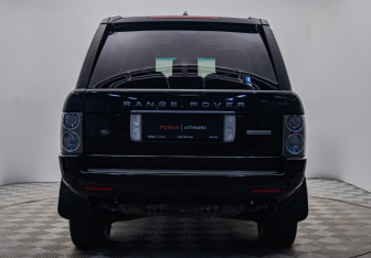 Подержанный автомобиль Land Rover Range Rover 2007 года (4 фото)