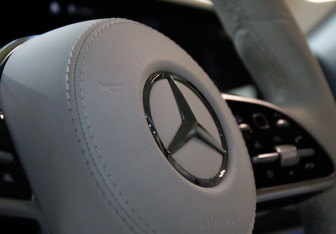 Новый Mercedes-Benz Maybach GLS 2023 (17 фото)