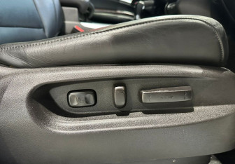 Подержанный автомобиль Acura MDX 2014 года (16 фото)