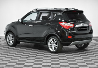 Подержанный автомобиль Changan CS35 2017 года (3 фото)